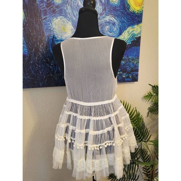 SHEER WHITE TANKWOMAN'S XS - Picture 2 of 2